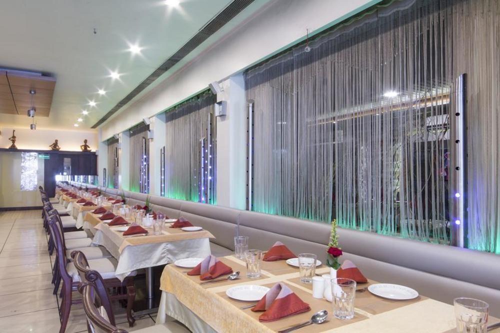 Hotel Peace Park Panvel Luaran gambar